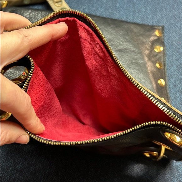 2942 Hammitt Crossbody Purse Shoulder Bag Leather  Gold Hardware - Picture 9 of 15